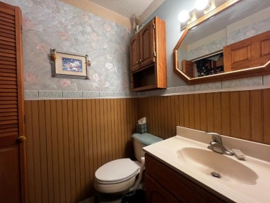 Embrace the potential of this charming home in the sought-after on Hidden Valley Golf Club in Indiana - for sale on GolfHomes.com, golf home, golf lot
