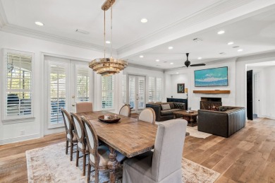 New roof! This home has 6 bedroom with 6 bathrooms plus an on Regatta Bay Golf and Country Club in Florida - for sale on GolfHomes.com, golf home, golf lot