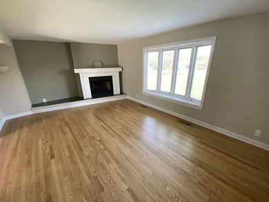 Simply stunning is this breathtaking four-bedroom, two and a on Chapel Hill Country Club in Illinois - for sale on GolfHomes.com, golf home, golf lot