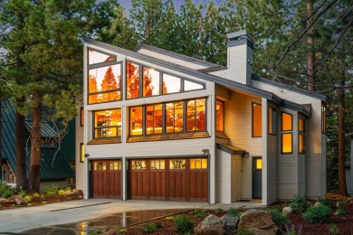 Welcome to the one-of-a-kind Villa Vista Lodge in on Sierra Star Golf Course in California - for sale on GolfHomes.com, golf home, golf lot