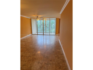 2/2 well-kept unit w/ screened-in patio & water view. Marble on Pine Island Ridge Country Club in Florida - for sale on GolfHomes.com, golf home, golf lot