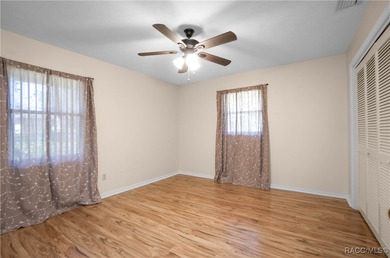 This impeccably maintained 2-bedroom, 2-bath, 2-car garage home on Inverness Golf and Country Club in Florida - for sale on GolfHomes.com, golf home, golf lot