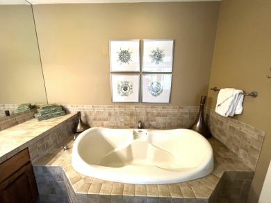 Experience the pinnacle of fractional ownership! Located in the on Eagle Crest Golf Resort - Resort Course in Oregon - for sale on GolfHomes.com, golf home, golf lot