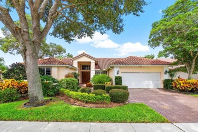 Experience luxury living in Aberdeen Golf and Country Club! on Aberdeen Golf and Country Club in Florida - for sale on GolfHomes.com, golf home, golf lot