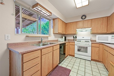 Comfortable 3-bedroom, 2-bath home in Cochiti Lake with a on Pueblo de Cochiti Golf Course in New Mexico - for sale on GolfHomes.com, golf home, golf lot