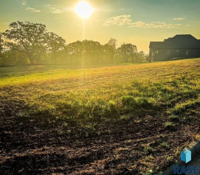 Discover an unparalleled opportunity to build your custom home on Willow Run Golf Course in South Dakota - for sale on GolfHomes.com, golf home, golf lot