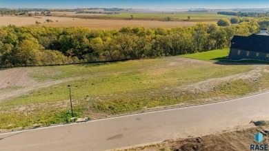 Discover an unparalleled opportunity to build your custom home on Willow Run Golf Course in South Dakota - for sale on GolfHomes.com, golf home, golf lot