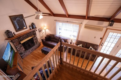 Welcome to your Pocono retreat! This spacious yet cozy on The Hideout Golf in Pennsylvania - for sale on GolfHomes.com, golf home, golf lot