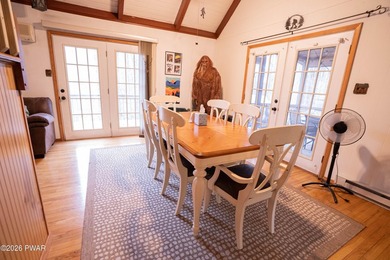 Welcome to your Pocono retreat! This spacious yet cozy on The Hideout Golf in Pennsylvania - for sale on GolfHomes.com, golf home, golf lot