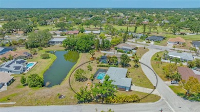 Under contract-accepting backup offers. One or more photo(s) has on Palm Aire Country Club of Sarasota in Florida - for sale on GolfHomes.com, golf home, golf lot
