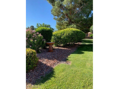 This charming home is a 2 bed 2 bath townhouse in age restricted on Desert Willow Golf Course in Nevada - for sale on GolfHomes.com, golf home, golf lot