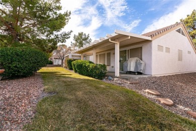 This charming home is a 2 bed 2 bath townhouse in age restricted on Desert Willow Golf Course in Nevada - for sale on GolfHomes.com, golf home, golf lot