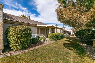 This charming home is a 2 bed 2 bath townhouse in age restricted on Desert Willow Golf Course in Nevada - for sale on GolfHomes.com, golf home, golf lot