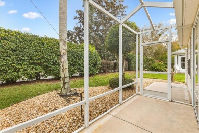 TURNKEY!LOW BOND  Lovely 3/2 Cypress Designer home in the on The Links of Spruce Creek in Florida - for sale on GolfHomes.com, golf home, golf lot