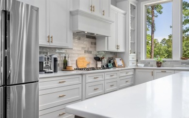 Beautiful Carriage built home under 3 years old with a beautiful on Isabella Golf Course  in Arkansas - for sale on GolfHomes.com, golf home, golf lot
