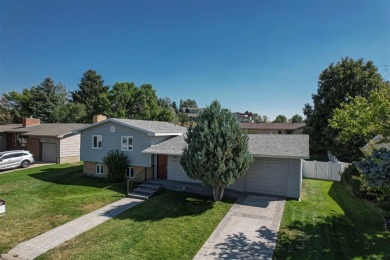 Affordable home in a desirable neighborhood.  Great condition on Olive Glenn Golf and Country Club in Wyoming - for sale on GolfHomes.com, golf home, golf lot