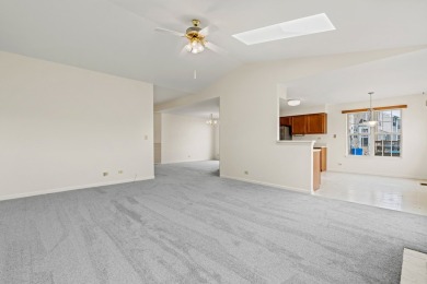 This is the perfect ranch in the perfect location that you've on Streamwood Oaks Golf Club in Illinois - for sale on GolfHomes.com, golf home, golf lot
