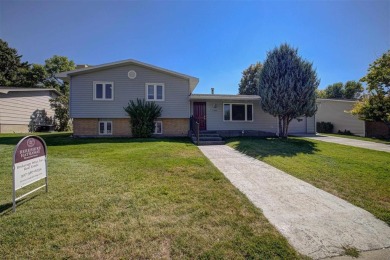 Affordable home in a desirable neighborhood.  Great condition on Olive Glenn Golf and Country Club in Wyoming - for sale on GolfHomes.com, golf home, golf lot