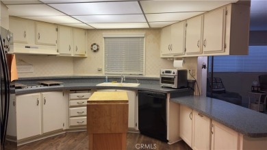JUST REDUCED! MOTIVATED SELLER - SPACIOUS 2 SUITE HOME IN 55+ on Colonial Country Club in California - for sale on GolfHomes.com, golf home, golf lot