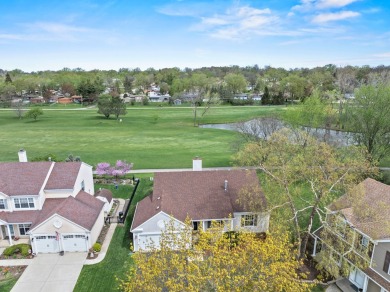 This is the perfect ranch in the perfect location that you've on Streamwood Oaks Golf Club in Illinois - for sale on GolfHomes.com, golf home, golf lot