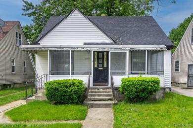 **WOW 800+ SQ FT 3 BEDROOM, 1 BATH BUNGALOW IN DETROIT**NICE on Detroit Golf Club  in Michigan - for sale on GolfHomes.com, golf home, golf lot