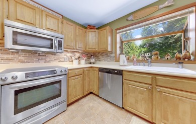 This beautifully maintained Lake Almanor Country Club home is on Lake Almanor Country Club in California - for sale on GolfHomes.com, golf home, golf lot