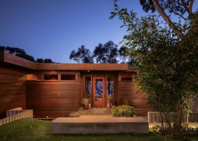 An exemplary model of mid-century modern architecture designed on La Jolla Country Club in California - for sale on GolfHomes.com, golf home, golf lot