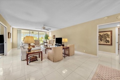 Spacious and updated 3BR/2.5BA *F* model with tile & laminate on  in Florida - for sale on GolfHomes.com, golf home, golf lot
