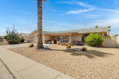 Professionally updated 2 bed, 2 bath, with extended 2 car garage on Sunland Village East Golf Course in Arizona - for sale on GolfHomes.com, golf home, golf lot