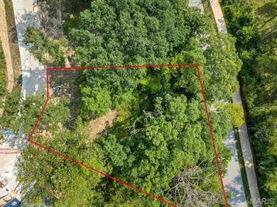 An exceptional opportunity to build a custom luxury residence on on Missouri Bluffs Golf Club in Missouri - for sale on GolfHomes.com, golf home, golf lot