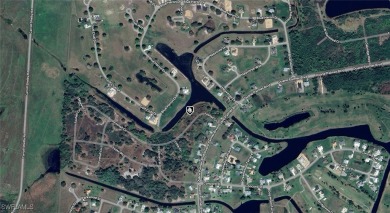 A VACANT LOT IN SEBRING IN HIGHLANDS on Spring Lake Golf Resort in Florida - for sale on GolfHomes.com, golf home, golf lot