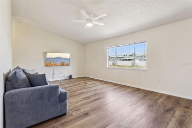 One or more photo(s) has been virtually staged. This inviting on The Links of Spruce Creek in Florida - for sale on GolfHomes.com, golf home, golf lot