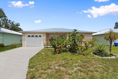 Charming 2-Bed, 2-Bath CBS Home in Spanish Lakes Fairways - Pet on Spanish Lakes Fairways in Florida - for sale on GolfHomes.com, golf home, golf lot