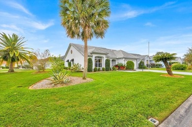 SPACIOUS 2-bedrooms & 2-bath Villages home minutes from Spanish on Hacienda Hills Golf and Country Club in Florida - for sale on GolfHomes.com, golf home, golf lot