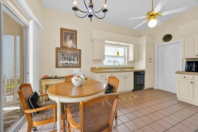 SPACIOUS 2-bedrooms & 2-bath Villages home minutes from Spanish on Hacienda Hills Golf and Country Club in Florida - for sale on GolfHomes.com, golf home, golf lot