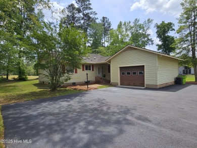 GOLF FRONT! PANORAMIC VIEWS OF THE 13TH GREEN AND 14TH TEE BOX!

 on River Bend Golf and Country Club in North Carolina - for sale on GolfHomes.com, golf home, golf lot