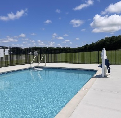 This 3-bedroom, 2-bath condo stands out in the Greater Lakes on Indian Hills Golf Club in Iowa - for sale on GolfHomes.com, golf home, golf lot
