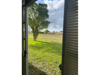 Great opportunity to own this cute condo in Sunrise Lakes on Sunrise Lakes Phase III in Florida - for sale on GolfHomes.com, golf home, golf lot