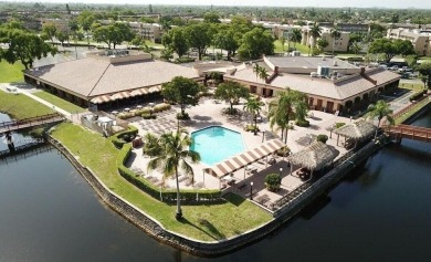 Great opportunity to own this cute condo in Sunrise Lakes on Sunrise Lakes Phase III in Florida - for sale on GolfHomes.com, golf home, golf lot