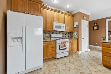 Beautiful 1.5-story home situated on a desirable corner lot in on Gibson Bay Golf Course in Kentucky - for sale on GolfHomes.com, golf home, golf lot