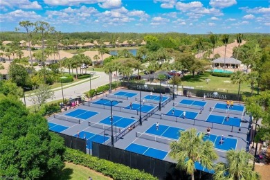 RENOVATED single-family home in the prestigious Colonial Country on Colonial Country Club in Florida - for sale on GolfHomes.com, golf home, golf lot