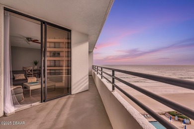 IN THE HEART OF DAYTONA BEACH SHORES, THIS CONDO BECKONS WITH on Oceans Golf Club in Florida - for sale on GolfHomes.com, golf home, golf lot