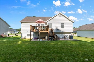 This one owner home has been maintained. It could use some on Bent Creek Golf Course in Missouri - for sale on GolfHomes.com, golf home, golf lot