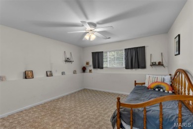 This one owner home has been maintained. It could use some on Bent Creek Golf Course in Missouri - for sale on GolfHomes.com, golf home, golf lot