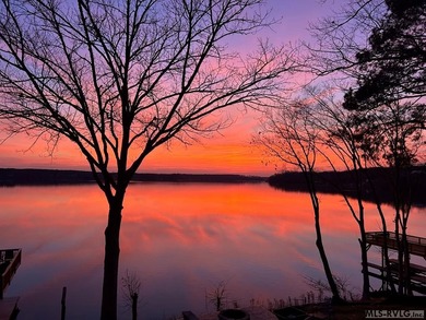 Spectacular Sunset Views! This Comfortable and Picturesque on Tanglewood Shores Golf Club in Virginia - for sale on GolfHomes.com, golf home, golf lot