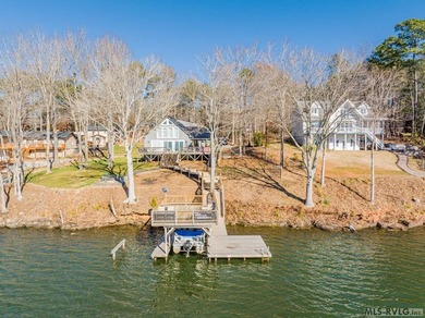 Spectacular Sunset Views! This Comfortable and Picturesque on Tanglewood Shores Golf Club in Virginia - for sale on GolfHomes.com, golf home, golf lot