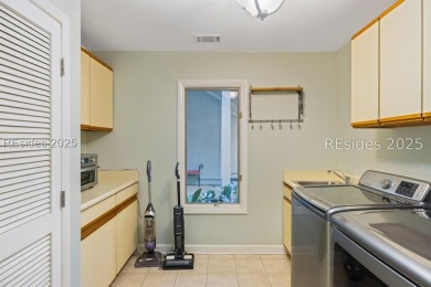 3 BD 3BTH home with soaring 20' cathedral ceilings on Dolphin Head Golf Club in South Carolina - for sale on GolfHomes.com, golf home, golf lot