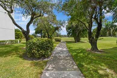 Ponciana Golf Club- Enjoy Country club living without country on Poinciana Golf Club in Florida - for sale on GolfHomes.com, golf home, golf lot
