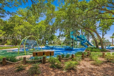 3 BD 3BTH home with soaring 20' cathedral ceilings on Dolphin Head Golf Club in South Carolina - for sale on GolfHomes.com, golf home, golf lot
