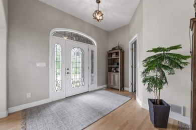 936 Willow Lane is a 5-bedroom, 3-bathroom home located in on Hillcrest Country Club in Iowa - for sale on GolfHomes.com, golf home, golf lot